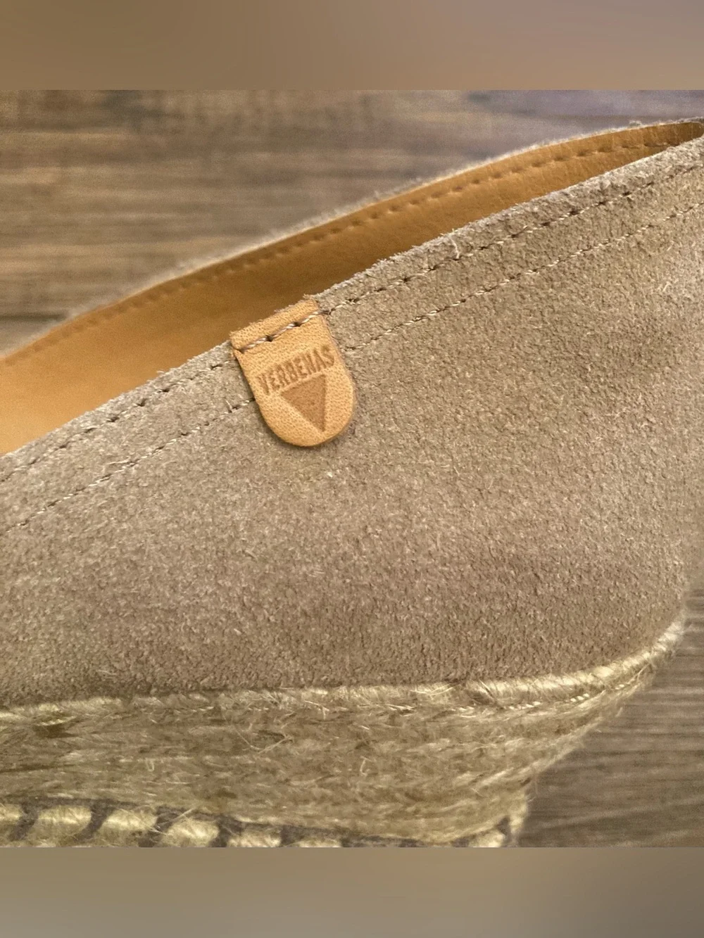 NWOT Verbenas Women’s Leather Espadrille Wedge Shoes
